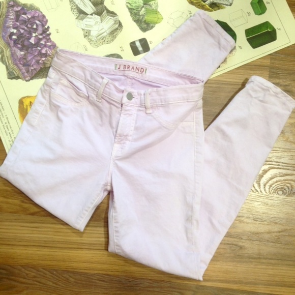 SOLD J Brand Mid-Rise Cropped Skinny Jeans size 4 - Picture 2 of 6